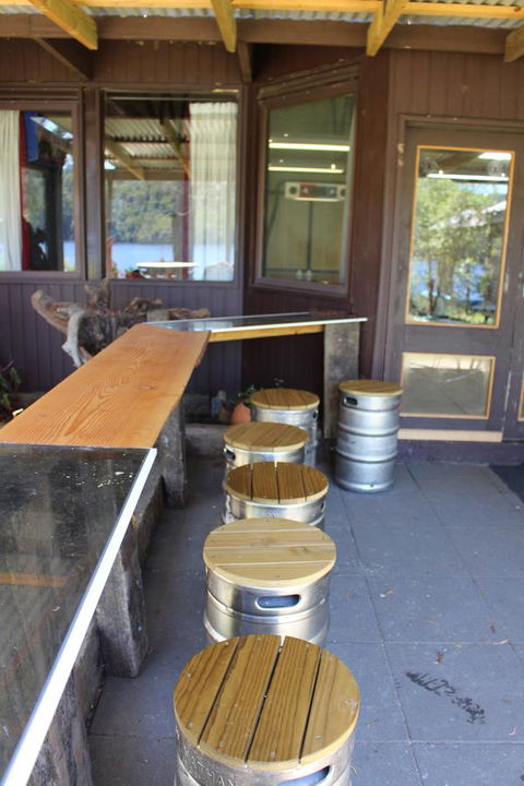Tullah Lakeside Lodge - Perths Hotel 24