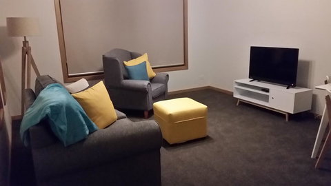 Base Camp - Perths Hotel 6