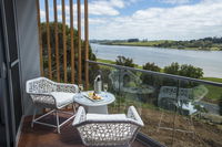 Book Rosevears Accommodation Vacations Perths Hotel Perths Hotel