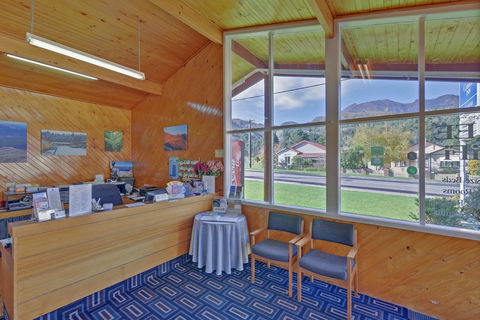 Gold Rush Inn - Perths Hotel 21