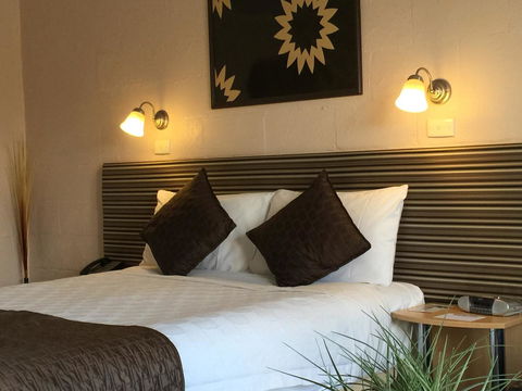 Balmoral On York - Perths Hotel 32