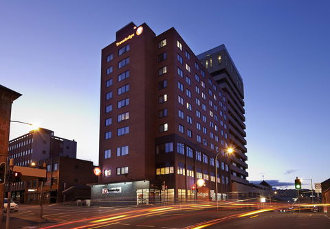 Travelodge Hotel Hobart - Perths Hotel 24