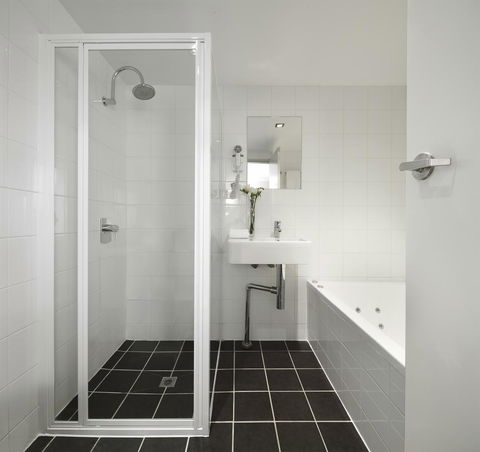 Travelodge Hotel Hobart - Perths Hotel 4