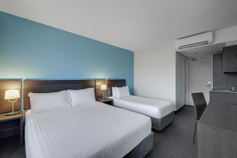 Travelodge Hotel Hobart - Perths Hotel 9