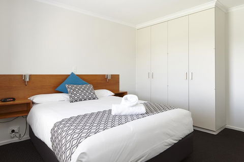 Elphin Serviced Apartments - Perths Hotel 25