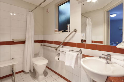 Elphin Serviced Apartments - Perths Hotel 32