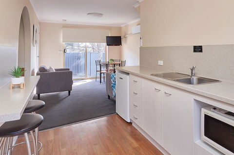 Elphin Serviced Apartments - Perths Hotel 8