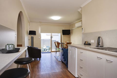 Elphin Serviced Apartments - Perths Hotel 30