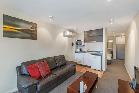 Mantra One Sandy Bay Road - Perths Hotel 30
