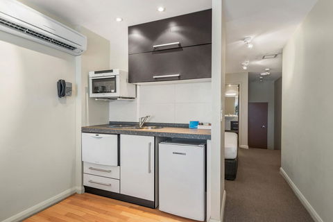 Mantra One Sandy Bay Road - Perths Hotel 25