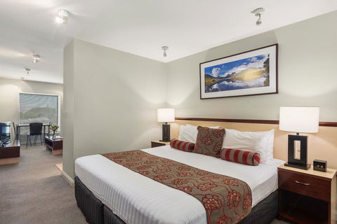 Mantra One Sandy Bay Road - Perths Hotel 26