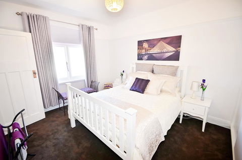 Two Up On York - Perths Hotel 0