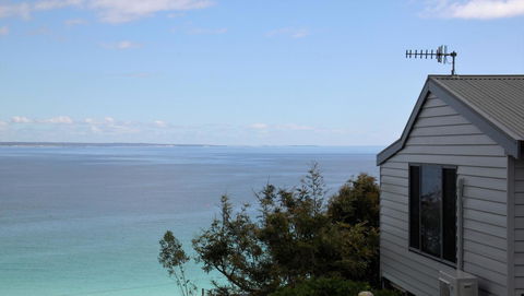 SEA EAGLE COTTAGE Amazing Views Of Bay Of Fires - Perths Hotel 15