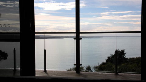 SEA EAGLE COTTAGE Amazing Views Of Bay Of Fires - Perths Hotel 25