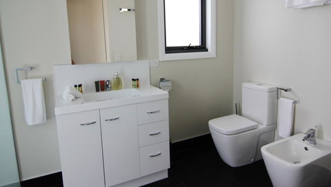 SEA EAGLE COTTAGE Amazing Views Of Bay Of Fires - Perths Hotel 28