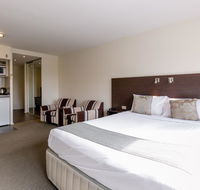 St Ives Motel Apartments - Perths Hotel