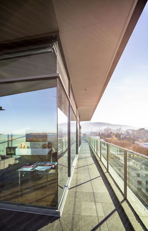 Lenna Of Hobart - Perths Hotel 31