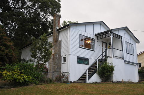 Maydena Chalet - Perths Hotel 0