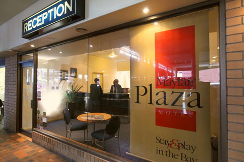 Mayfair Plaza Motel And Apartments - Perths Hotel 16