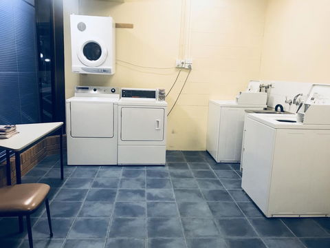 Mayfair Plaza Motel And Apartments - Perths Hotel 5