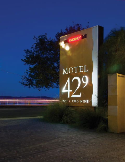 Motel 429 - Perths Hotel 8