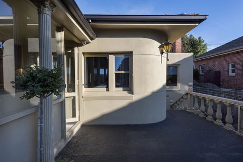 Jones On Wilson Boutique B&B - Perths Hotel 16
