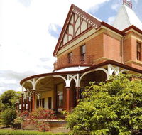 Old Bishop's Quarters Hobart - Perths Hotel