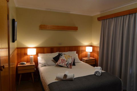 Beach Break Bicheno - Perths Hotel 13