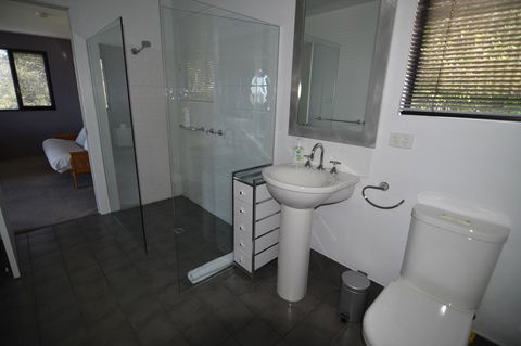 Studioat10 - Perths Hotel 13