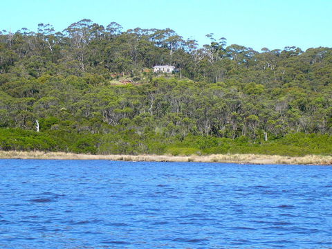 Island View Spa Cottage - Perths Hotel 4