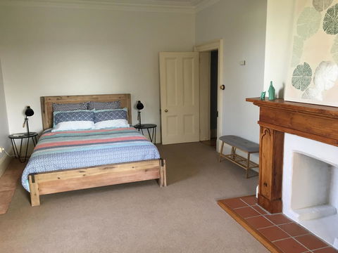 CLAYFIELD HOMESTEAD - Rustic Country Accommodation - Perths Hotel 12