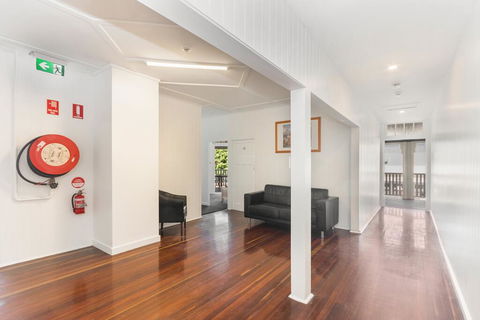 Newmarket Hotel - Perths Hotel 3