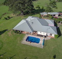 Newyan  Maleny - Perths Hotel