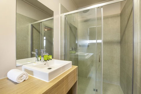 Nightcap At Fairfield - Perths Hotel 2