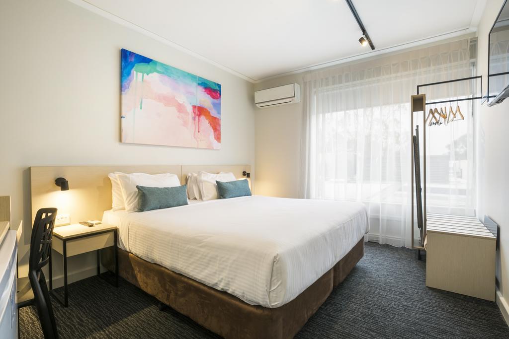 Davoren Park SA Perths Hotel