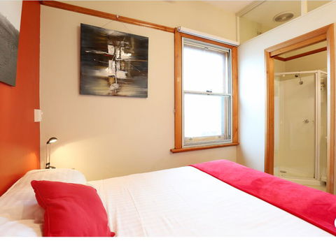 North Hobart Apartments - Perths Hotel 2