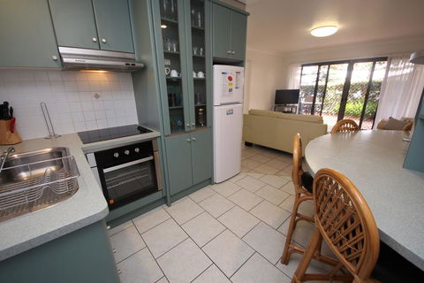 Northpoint Unit No 1 At South West Rocks - Perths Hotel 3