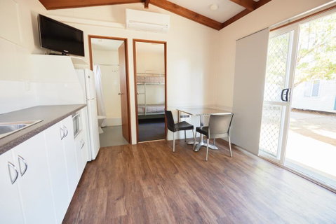 NRMA Dubbo Holiday Park - Perths Hotel 1