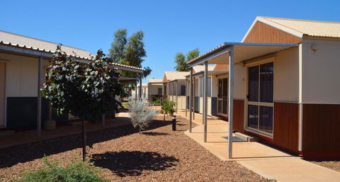 NYFL Karratha Village Workforce Accommodation - Perths Hotel 2