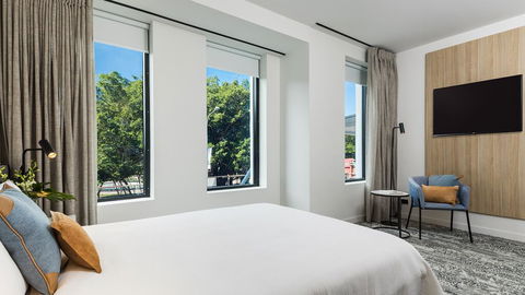 Oaks Cairns Hotel - Perths Hotel 2