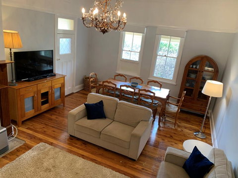 Oakwood Cottage - Perths Hotel 2