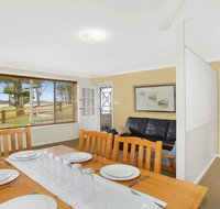 Ocean Blue Apartment Five - ground floor apartment - Perths Hotel
