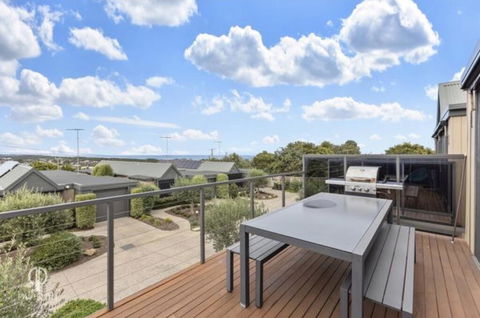 Ocean Grove House With Fantastic Ocean Views - Perths Hotel 2