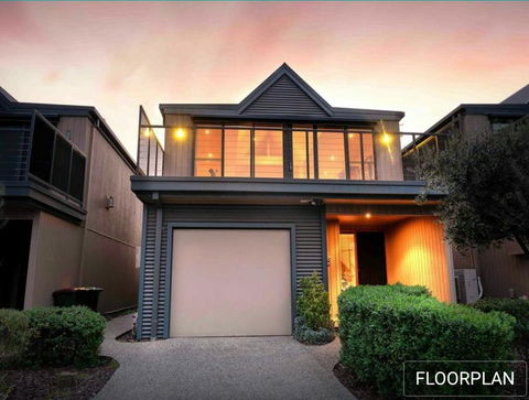 Ocean Grove House With Fantastic Ocean Views - Perths Hotel 0