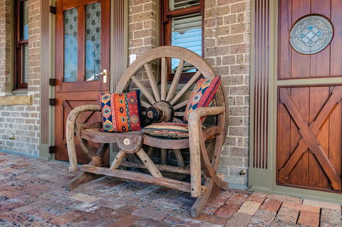Old Bank Boutique Hotel - Perths Hotel 2