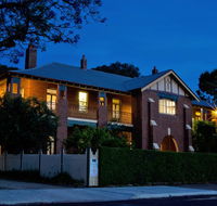Old Parkes Convent - Perths Hotel