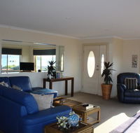 On Casey's - Perths Hotel