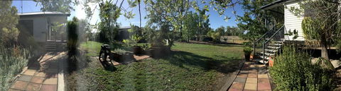 On Kariboe - Perths Hotel 1