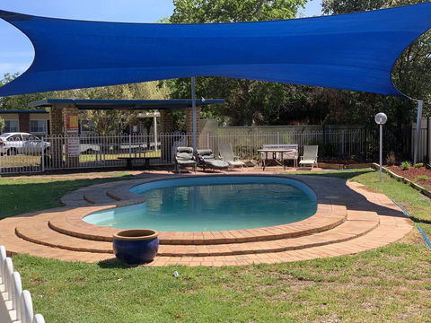 Orana Windmill Motel - Perths Hotel 1