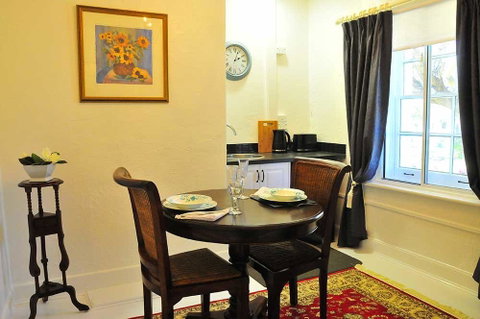 Ornee Cottage - Perths Hotel 2